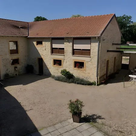 A La Cour Basse 3* Peltre